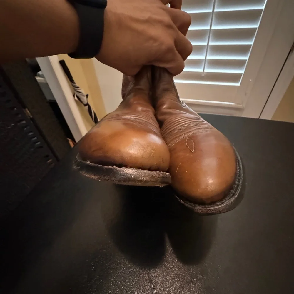 Tony Lama size 8.5 leather boots